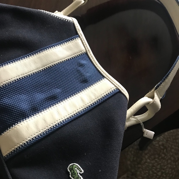 Small Lacoste Handbag - Picture 3 of 3
